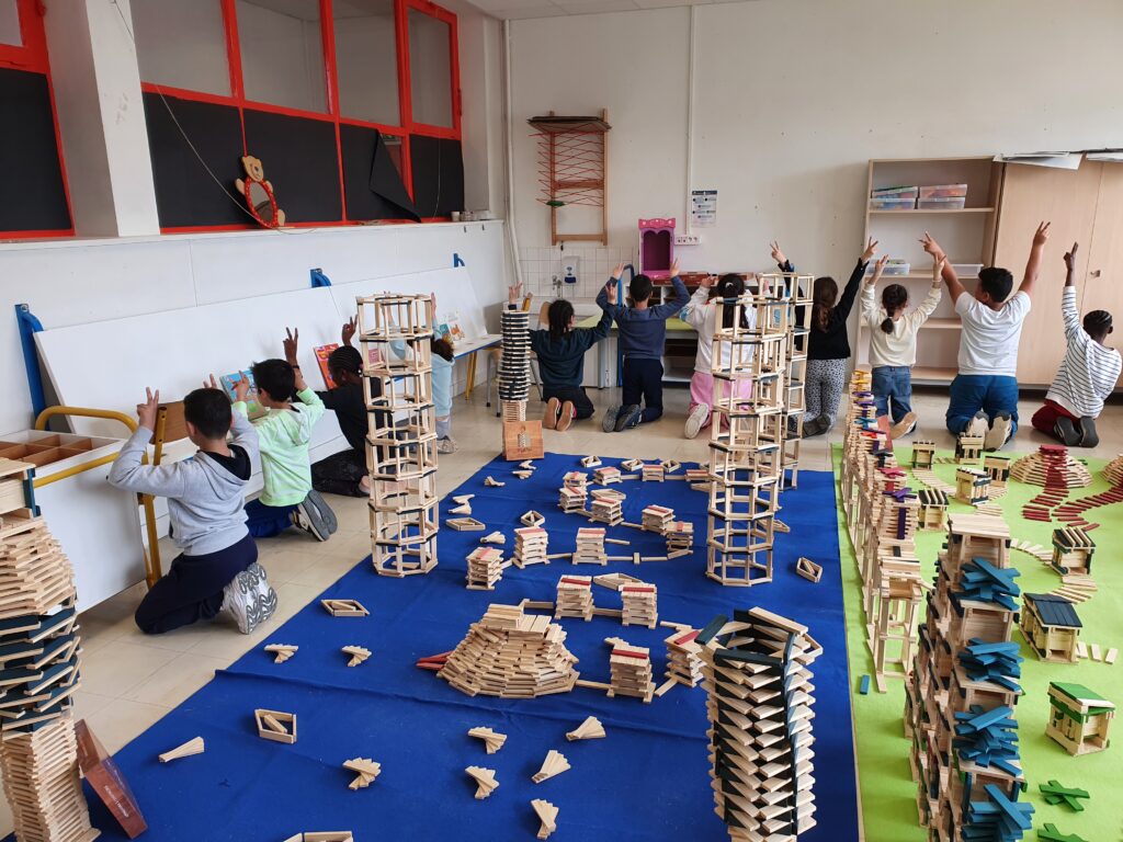 Kispac / école / animation / planchette de bois / maternelle/Planchette en bois